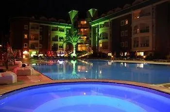 Club World Apartment *