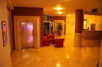 Apartment Club World